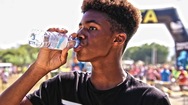 Hydratation : boire avant d'avoir soif ?